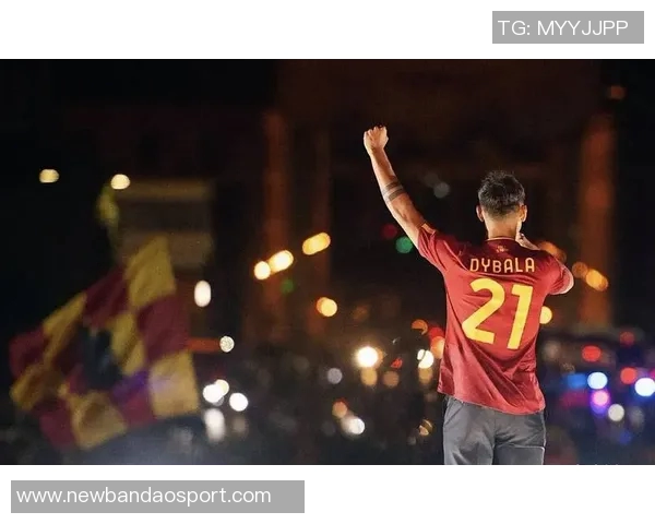 意天空报道罗马或将与佩莱格里尼降薪续约而迪巴拉续约前景渺茫