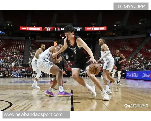 杨瀚森在对阵德鲁蒂米时表现出色应向小萨和申京的风格看齐